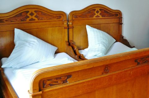 木製家具　～木製ベッド～